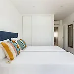 Luxury Vau With Private Heated Pool Villa Portimão