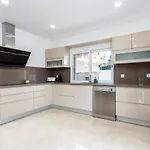 Luxury Vau With Private Heated Pool