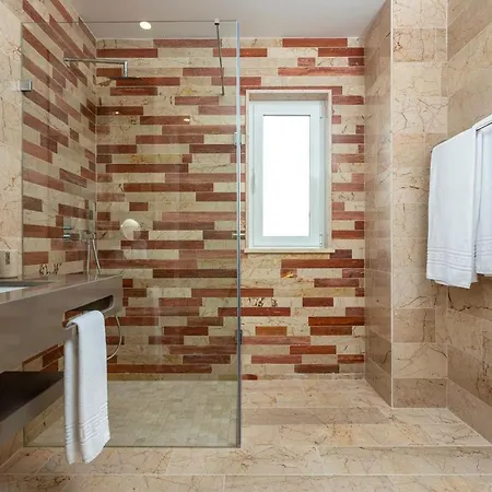 Luxury Vau With Private Heated Pool Willa *