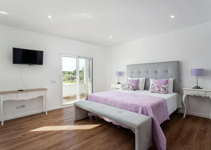 Luxury Vau With Private Heated Pool *