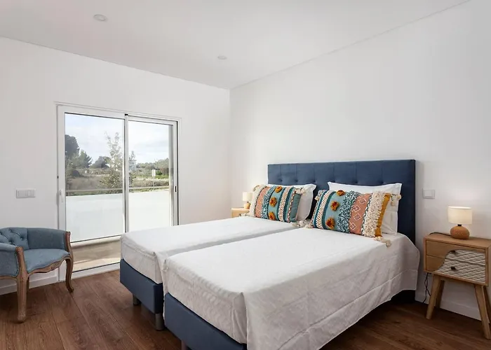 Villa Luxury Vau With Private Heated Pool *