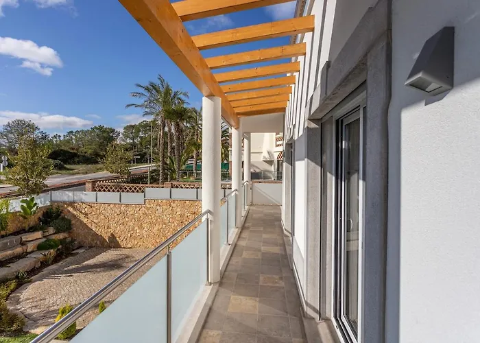 Luxury Vau With Private Heated Pool *