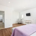 Luxury Vau With Private Heated Pool Villa