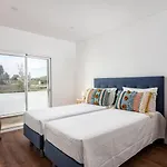 Villa Luxury Vau With Private Heated Pool *