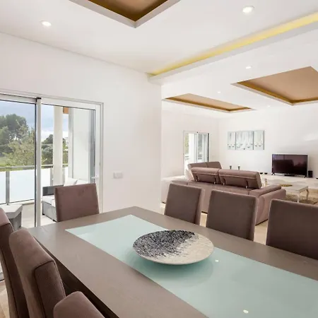 Luxury Vau With Private Heated Pool Portimão